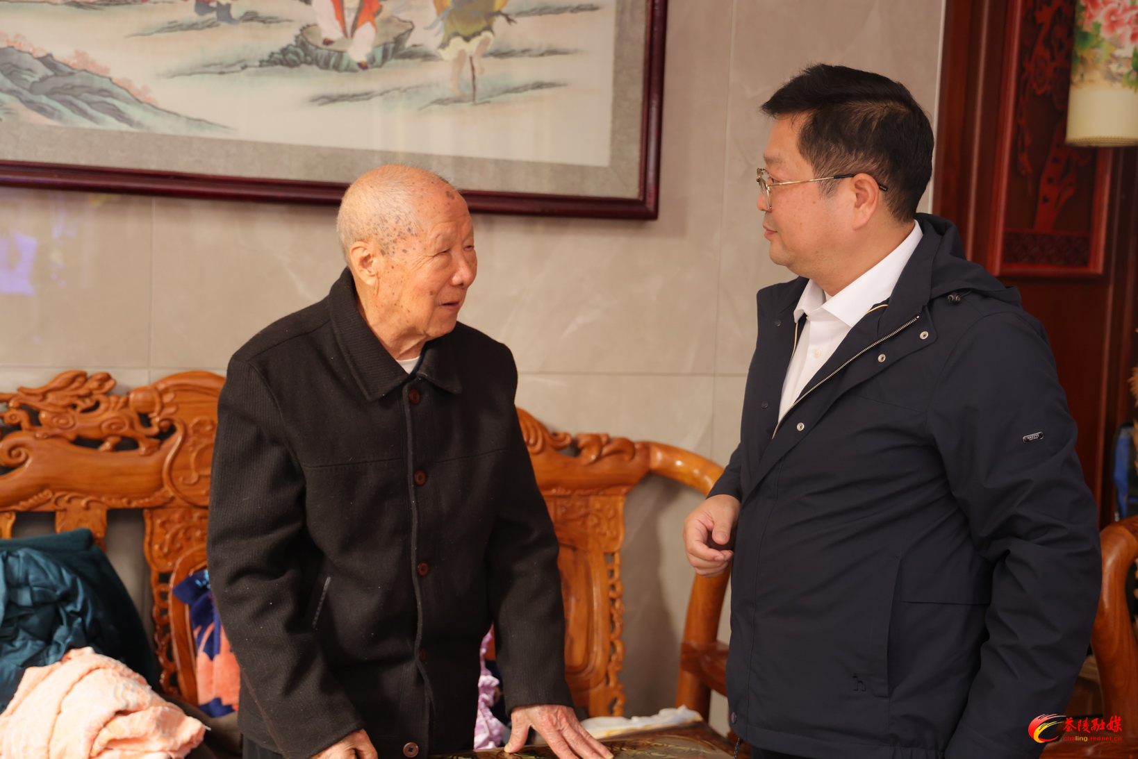 杨红兵重阳节走访慰问离退休老干部