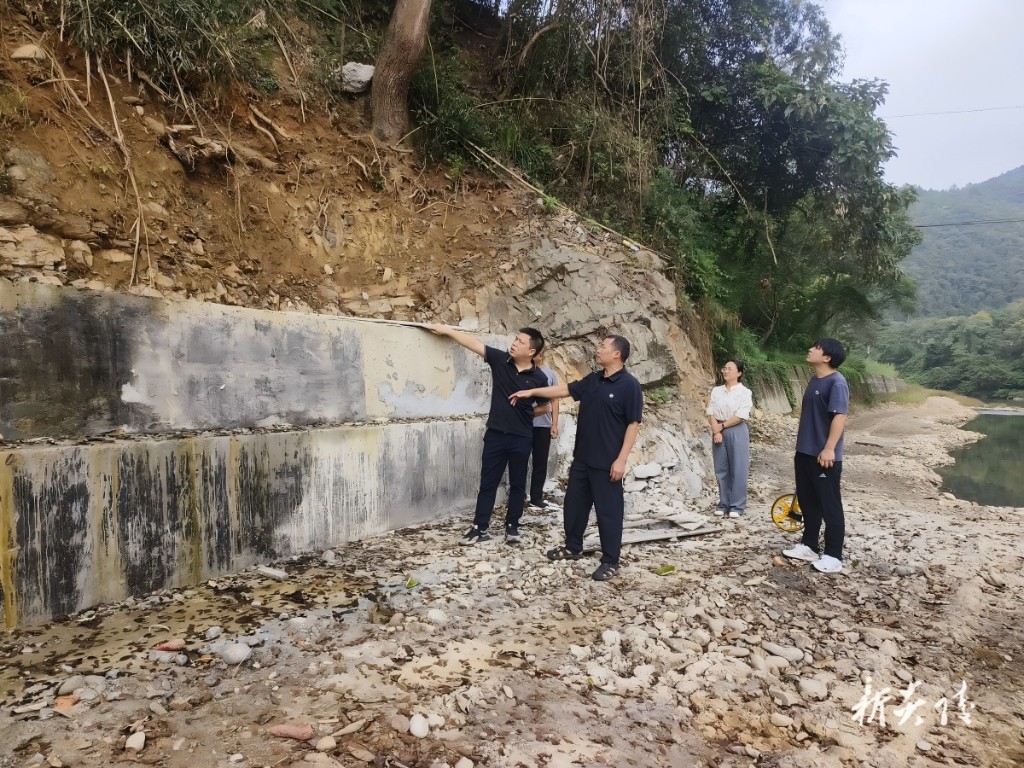 霞阳镇：人大主席团以实效监督推动代表建议落地生根