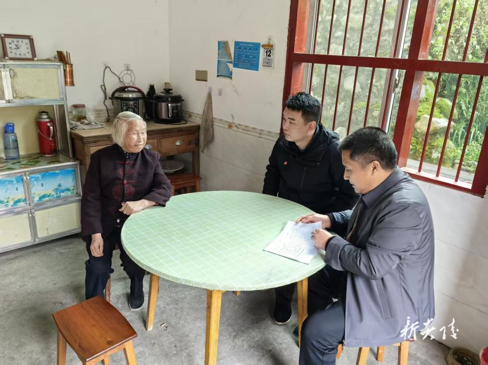策源乡：入户走访摸实情 精准帮扶暖人心
