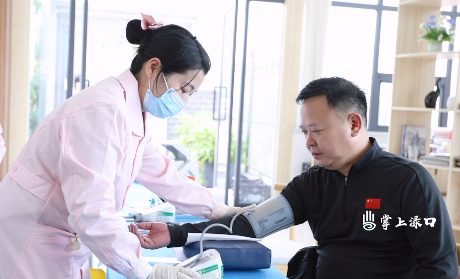 李晓彤 赖晓智带头！渌口区党员干部踊跃参与无偿献血活动