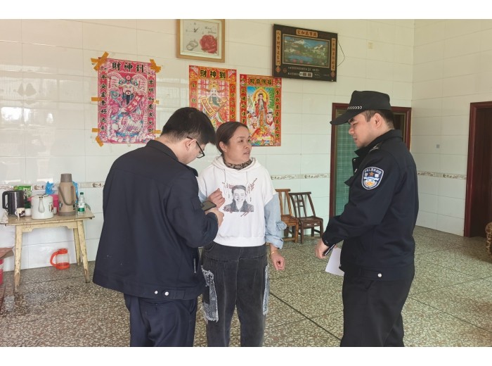 醴陵市公安局开展“面对面、零距离”上门反诈宣传活动