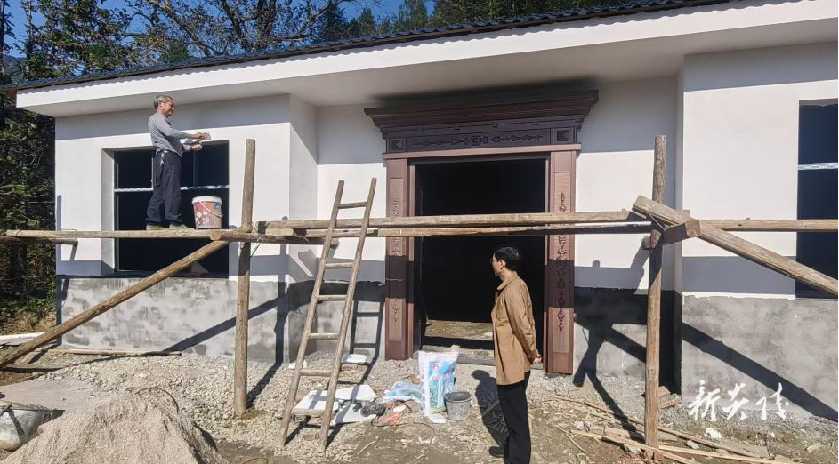 中村瑶族乡开展农房建设进度与施工安全检查