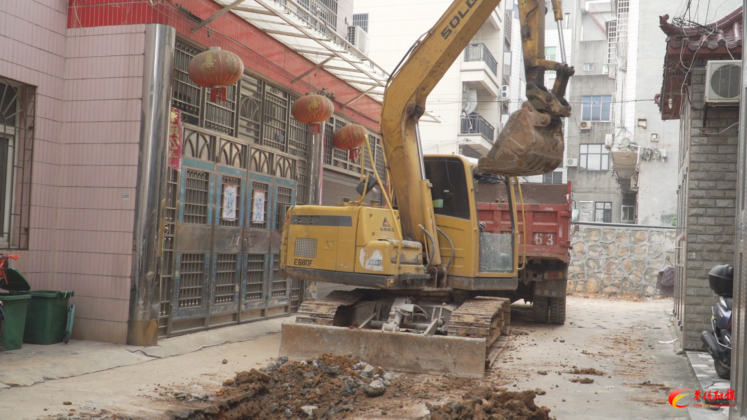 老旧小区焕新颜 民生工程暖民心