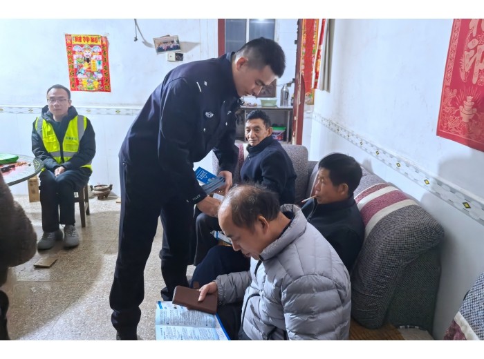 醴陵市公安局开展“进村入户”反诈宣传