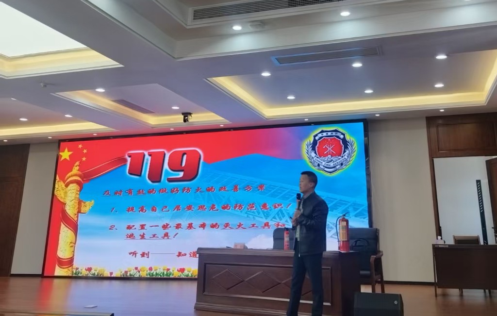 市退役军人事务局“三会合一”提升干部职工法治素养与实务技能