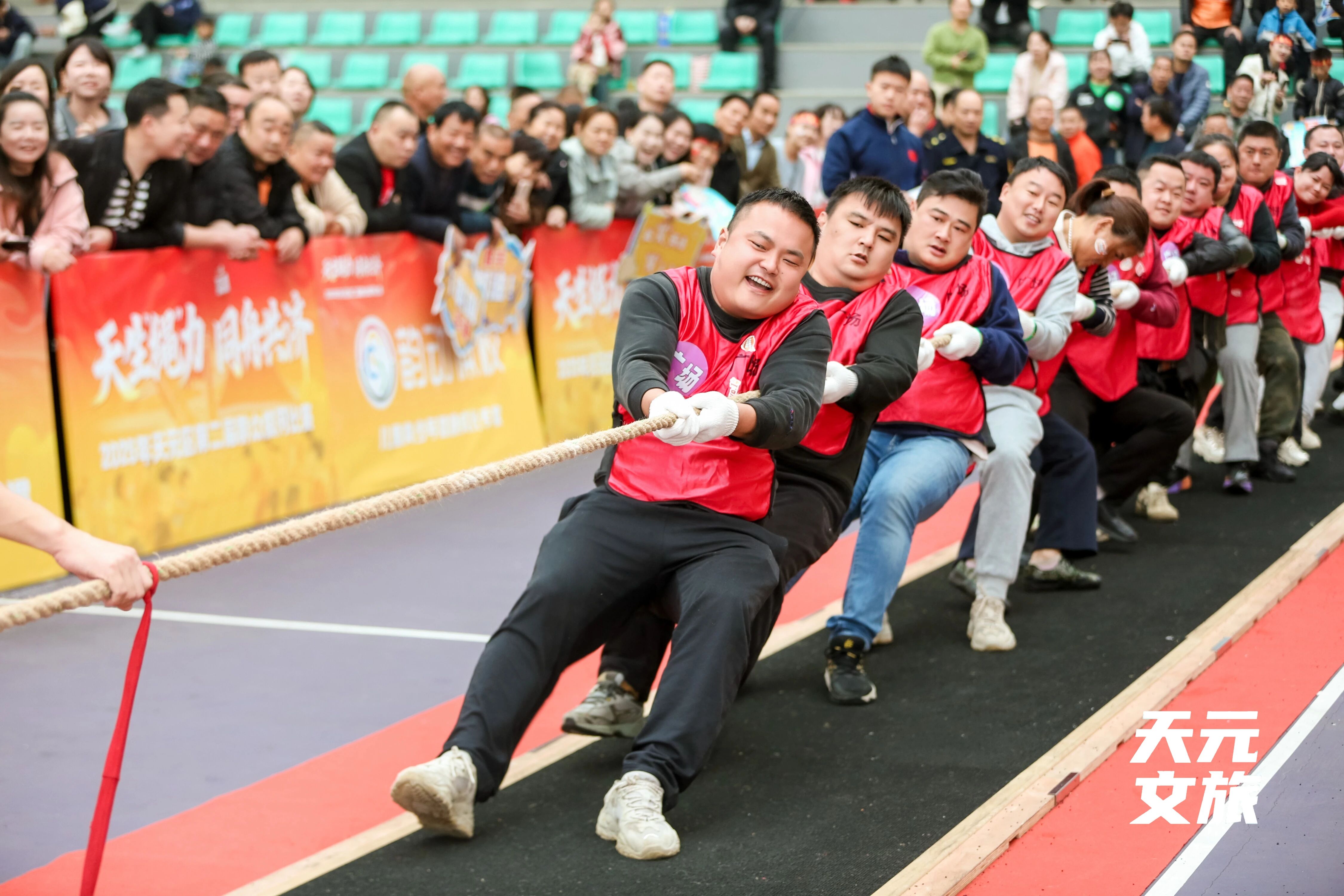 点击查看，谁是本周泰山大力王！