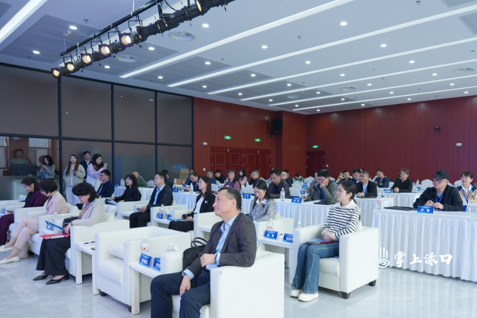 渌口区首次承办湖南省2025年高分子新材料等产业高级职称专场评审工作