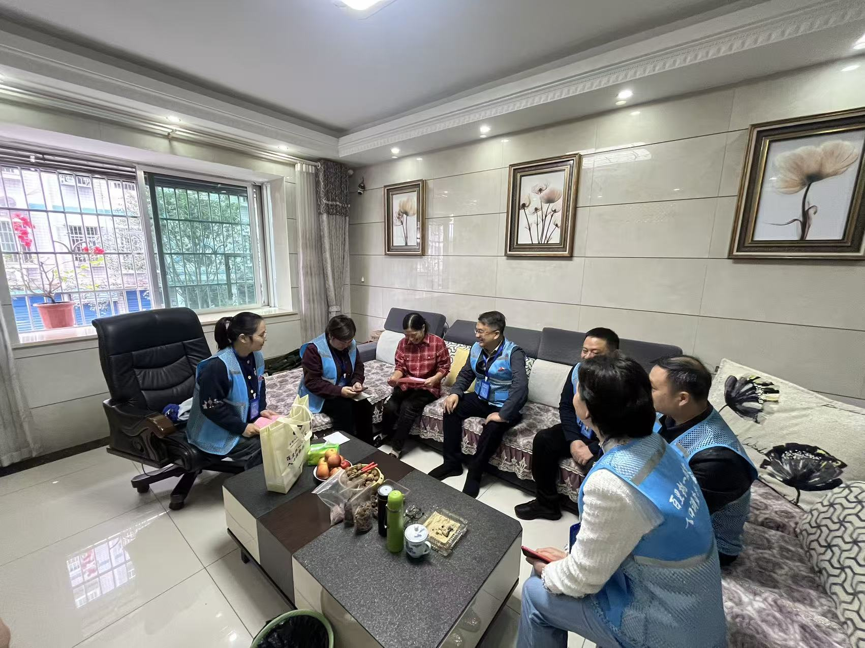 市统计局局长谭伟军赴渌口区开展1%人口抽样入户登记工作