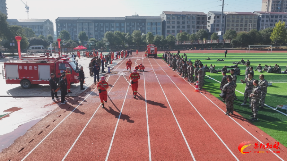 强本领 展风采 应急铁军显担当