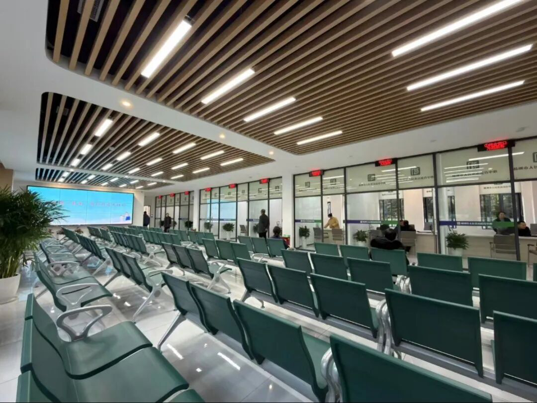 株洲市综治中心、市人民来访接待中心揭牌运行