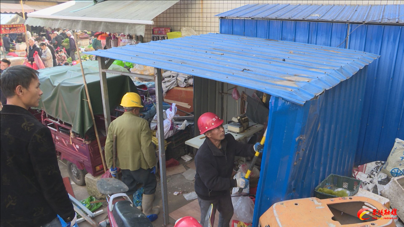 云阳街道三处违法建筑被依法强拆