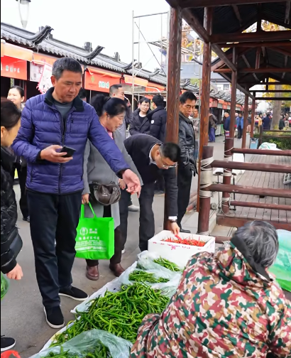 市供销社举办“供销大集”暨泸溪县农业产品株洲专场推介会