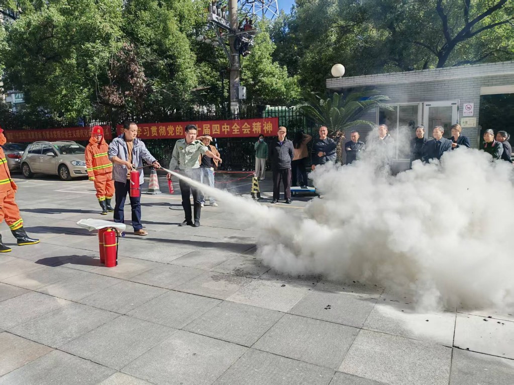 生命至上，全民消防——株洲市交通事务中心开展安全用火用电培训及应急演练活动纪实