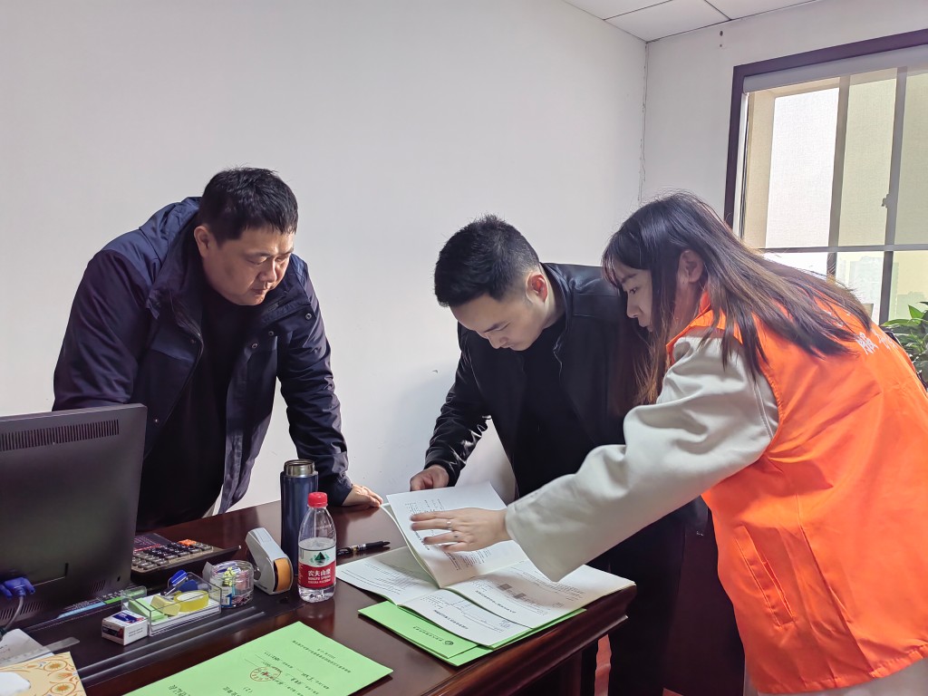 株洲市统计局和炎陵县统计局双双获评“第五次全国经济普查先进集体”