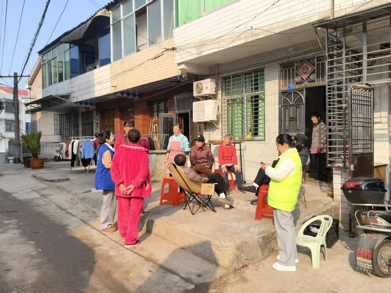 联星街道文化社区：携手守护蓝天 织密秋冬大气污染防治网