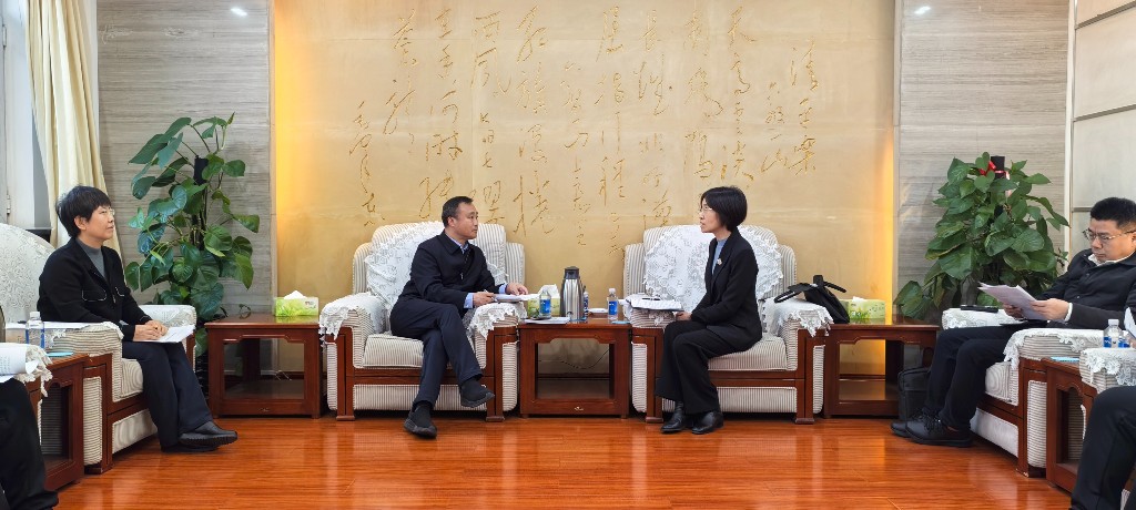 杨桦带队到中华全国供销合作总社汇报对接工作