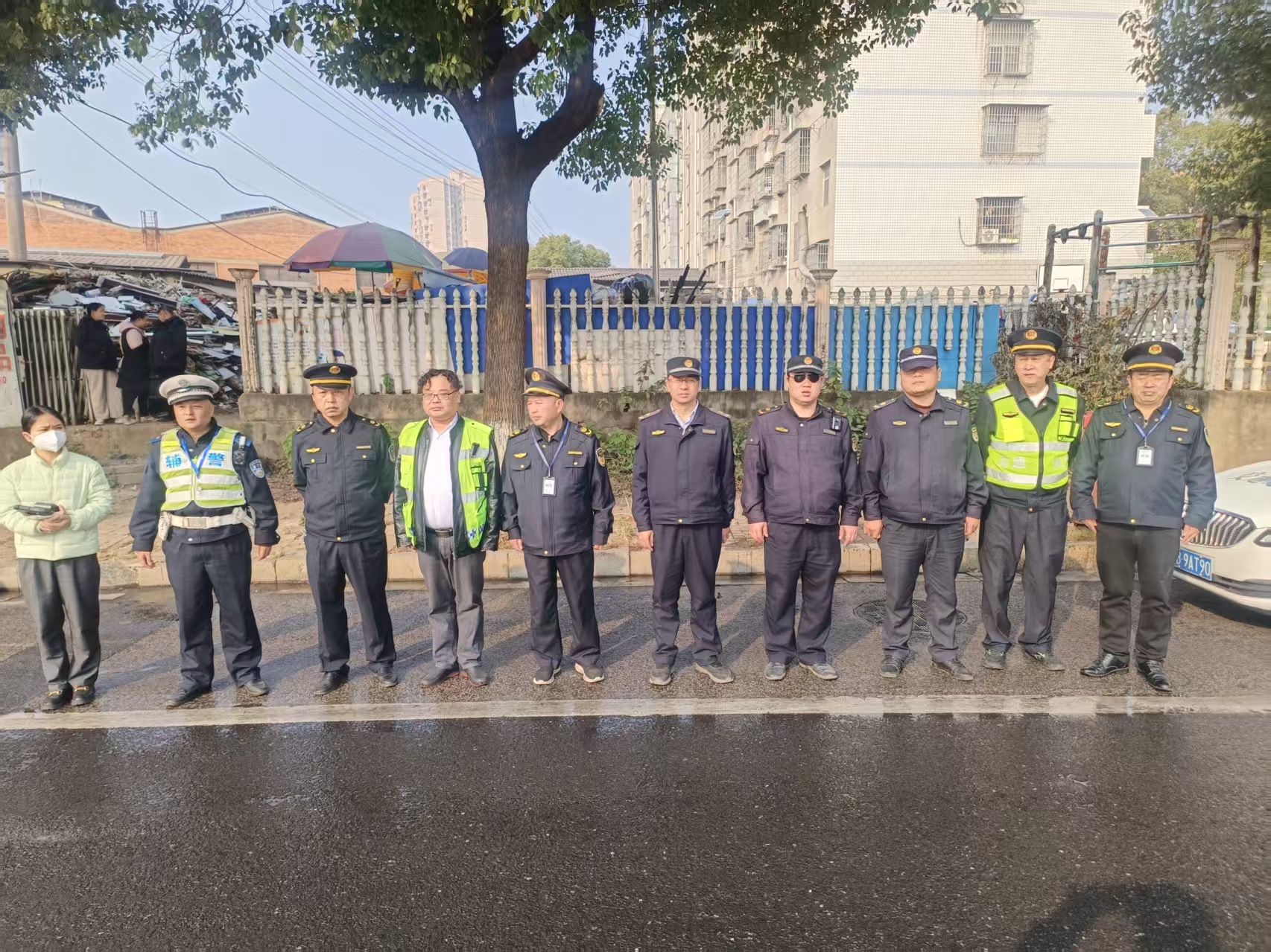 荷塘区多部门联合开展路警检查