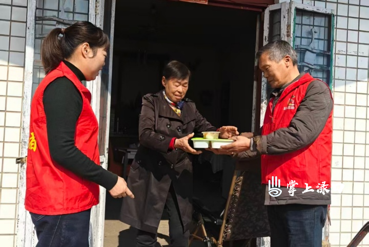 慈暖古镇·爱在身边！朱亭镇古镇社区把温暖送到群众家门口