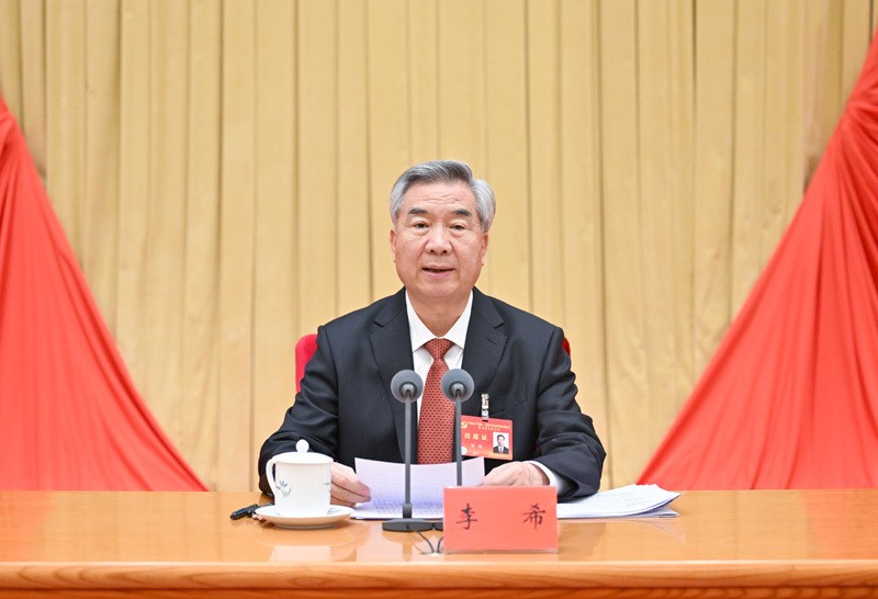 习近平在二十届中央纪委五次全会上发表重要讲话强调：以更高标准更实举措推进全面从严治党 为实现“十五五”时期目标任务提供坚强保障