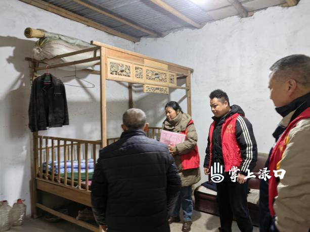 以“动”制“冻” 南洲镇多措并举筑牢低温雨雪防护网