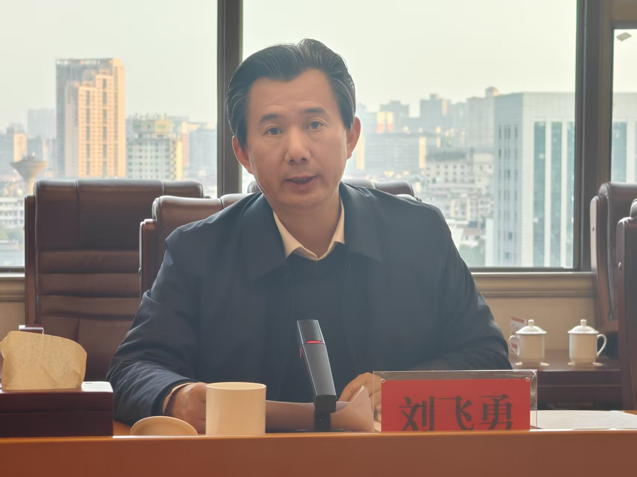 株洲市组织召开大气污染防治工作调度会