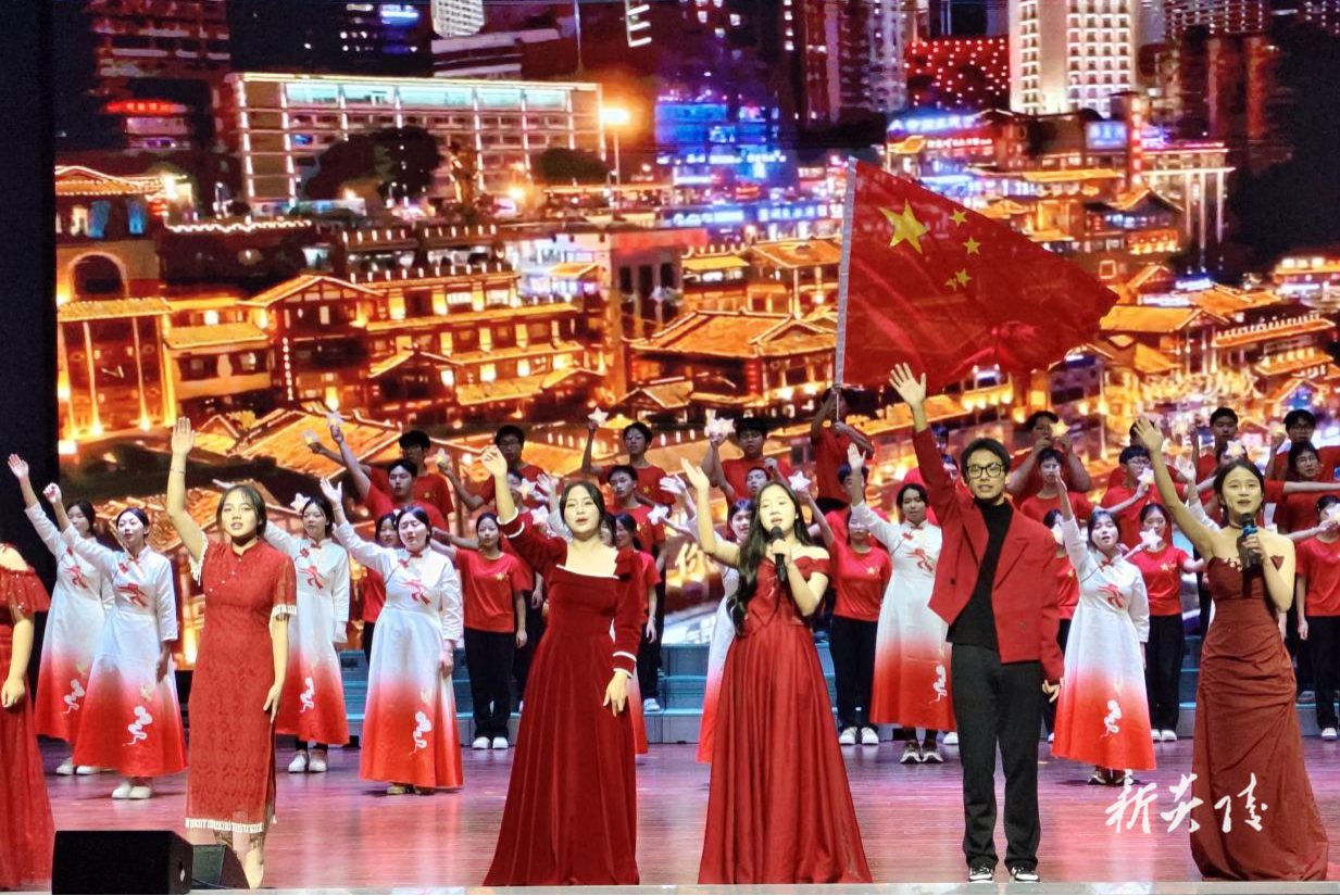 炎陵县一中举行第三十届艺术节