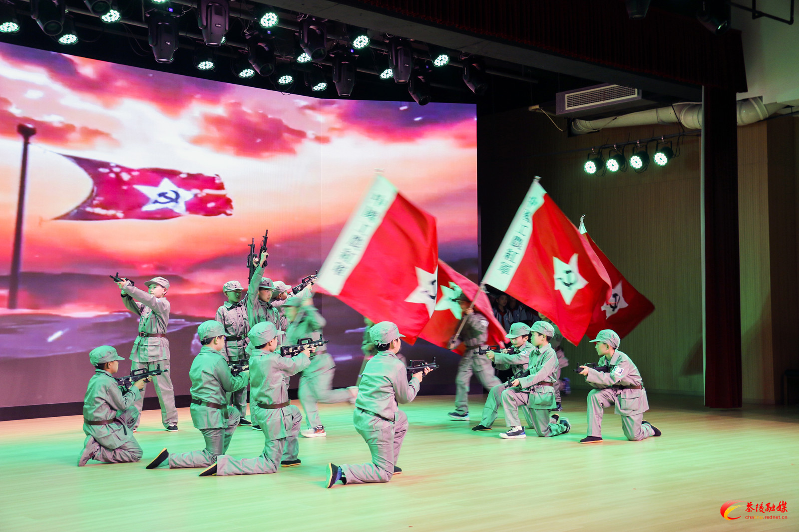 云阳小学举办“红色茶陵 云端思政”迎新年主题思政大讲堂活动