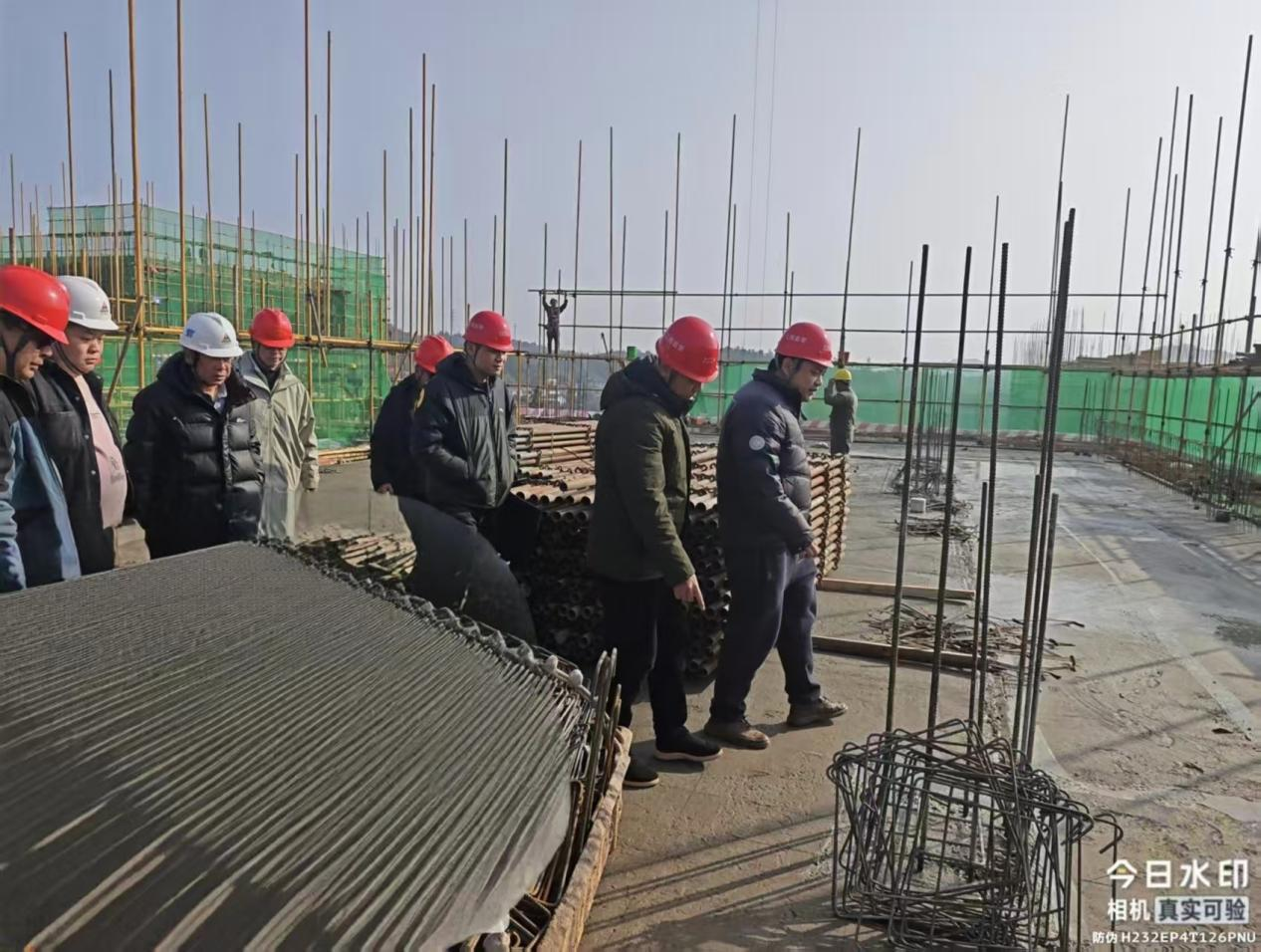 区住建局开展2026年春节前在建工地安全生产专项检查 筑牢安全防线