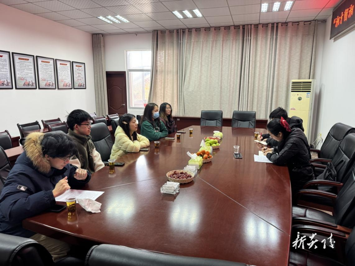 十都镇：湘才留湘聚学子 十都座谈赋力乡村振兴