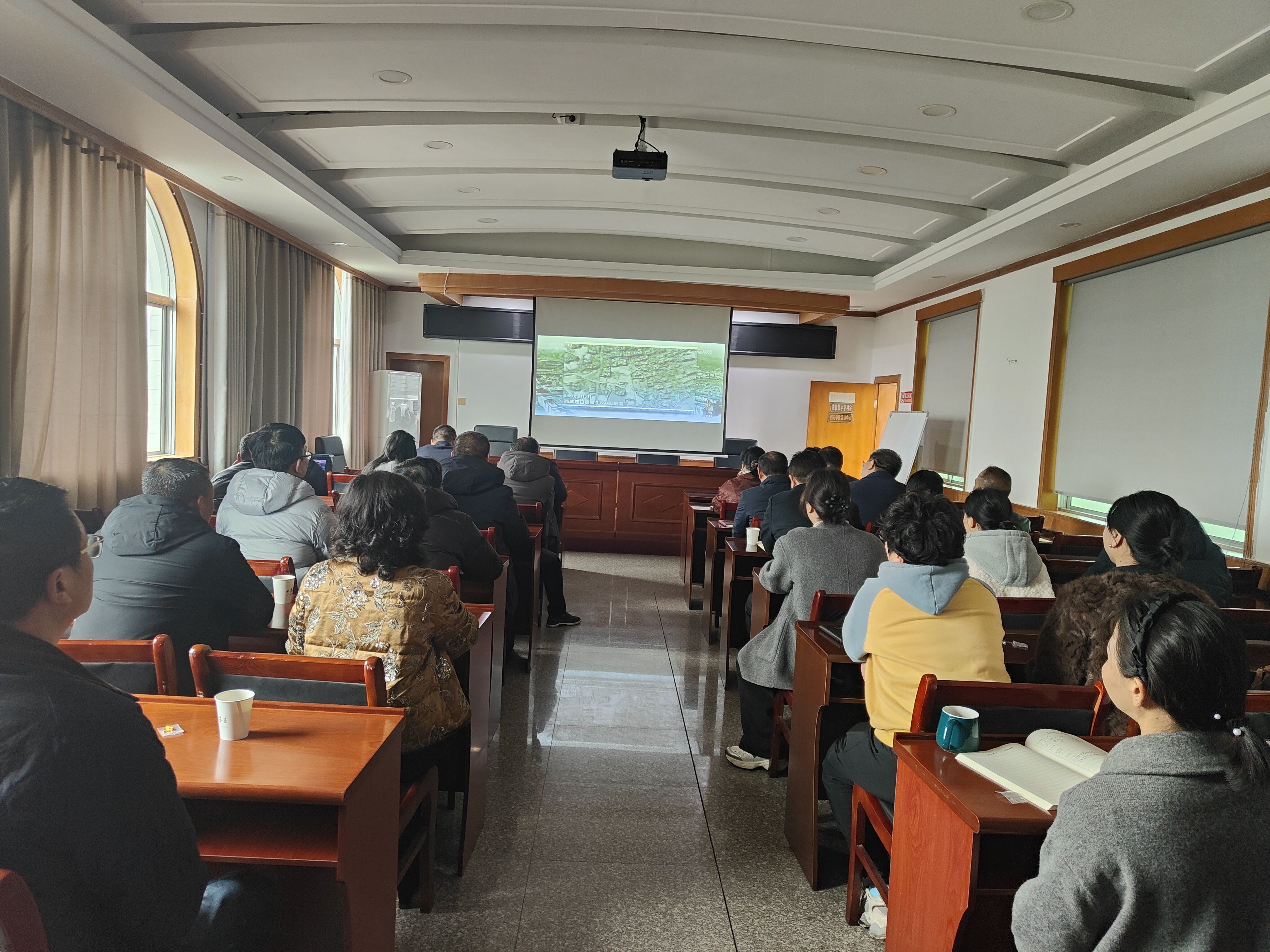 攸县生态环境分局组织开展新春第一课暨2月份党日活动