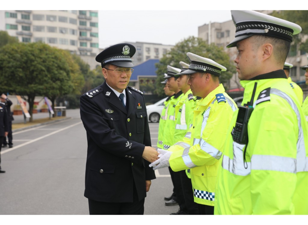 胡志文同志一行来株开展春节走访慰问