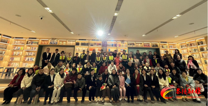 解放学校开展“明达立行・书香有约”课外阅读大课堂活动