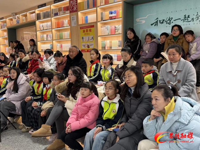 解放学校开展“明达立行・书香有约”课外阅读大课堂活动