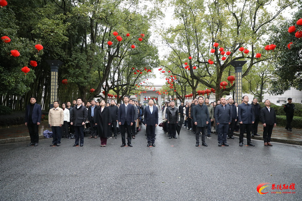 马年首个工作日：茶陵举行升旗仪式