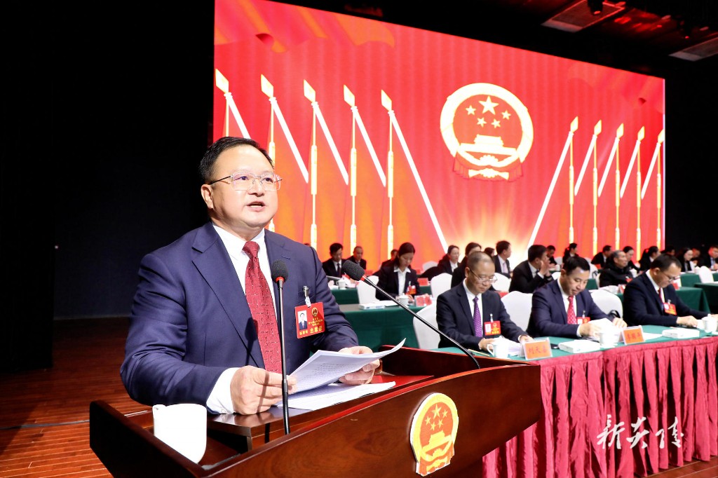 炎陵县第十八届人民代表大会第六次会议隆重开幕