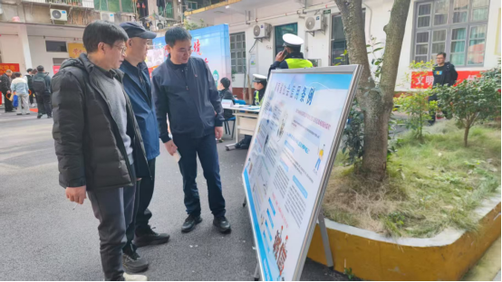 信用进社区！芦淞区发改局开展《湖南省社会信用条例》普法宣传