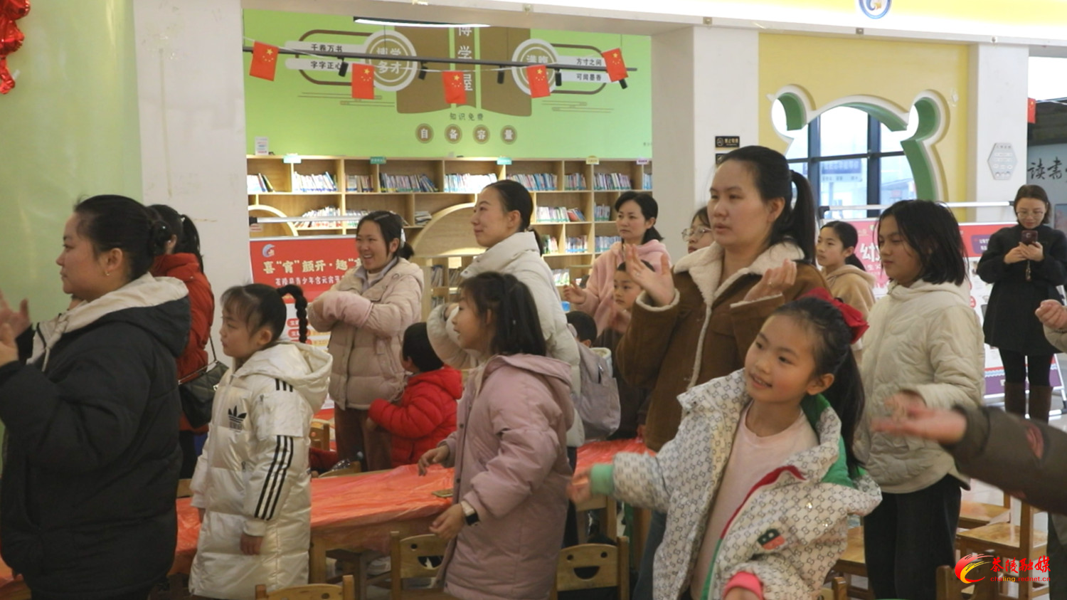 喜“宵”颜开闹元宵 亲子公益暖茶陵