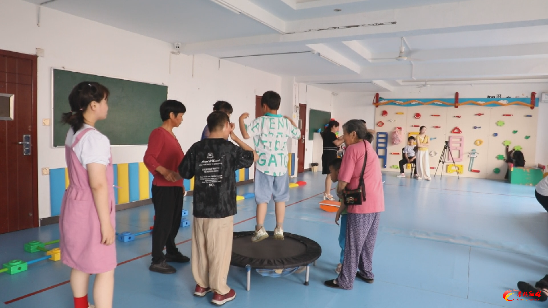 不低于770元/520元！湖南提高城乡低保标准