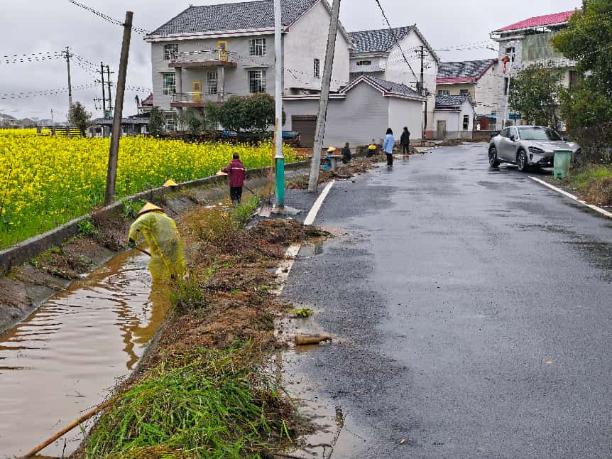联星街道沙陵陂村：消淤除障润民生 清水复流焕新颜