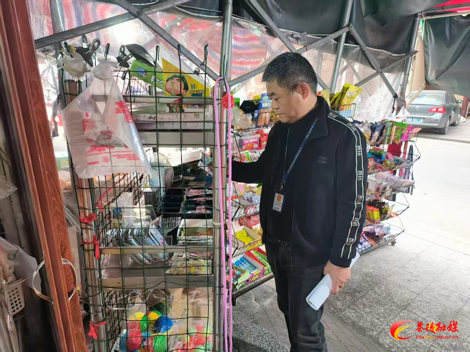 茶陵县市监局开展校园周边商品安全专项检查