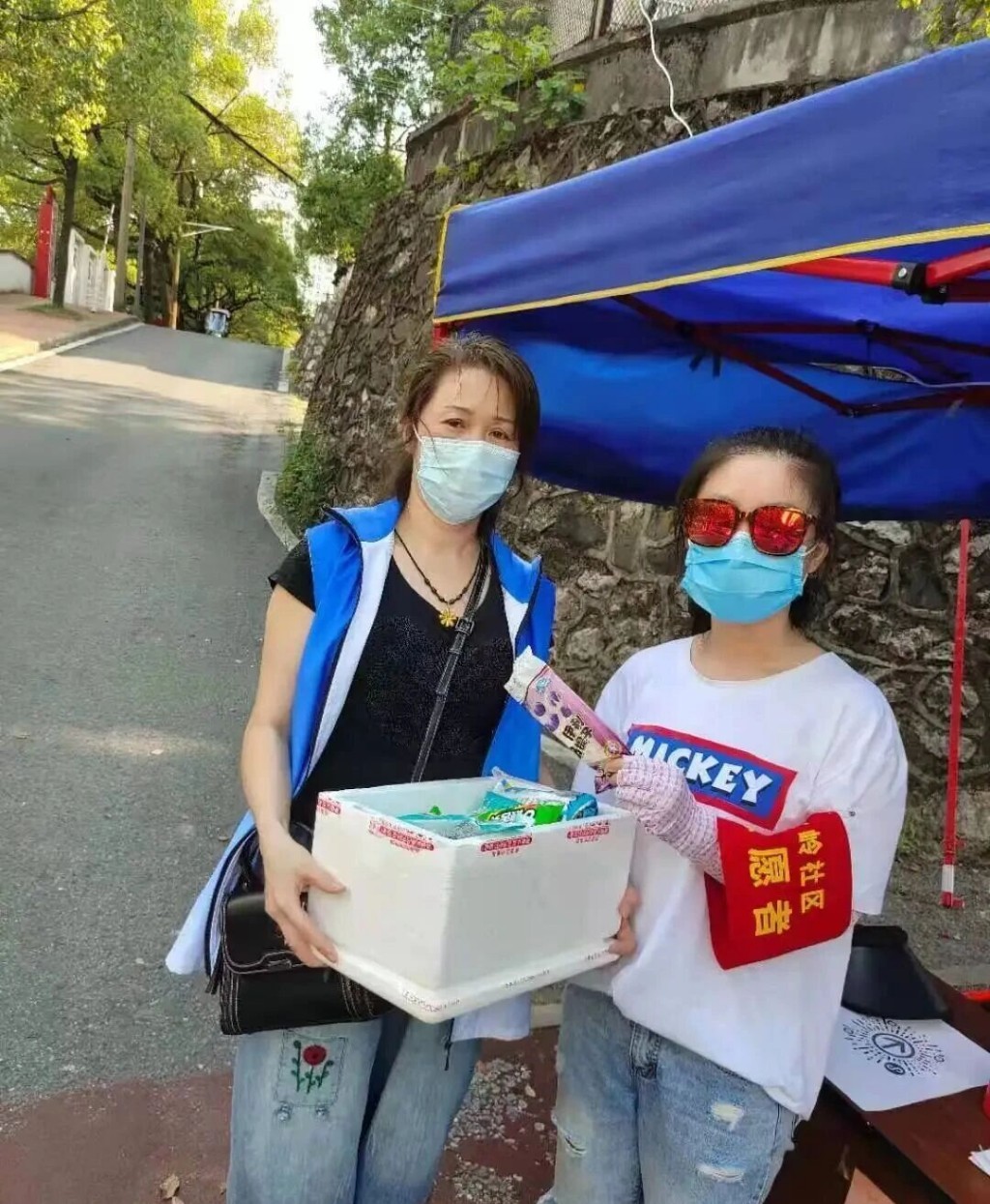 大岭社区这位粉店老板娘，又一次登上了省报！