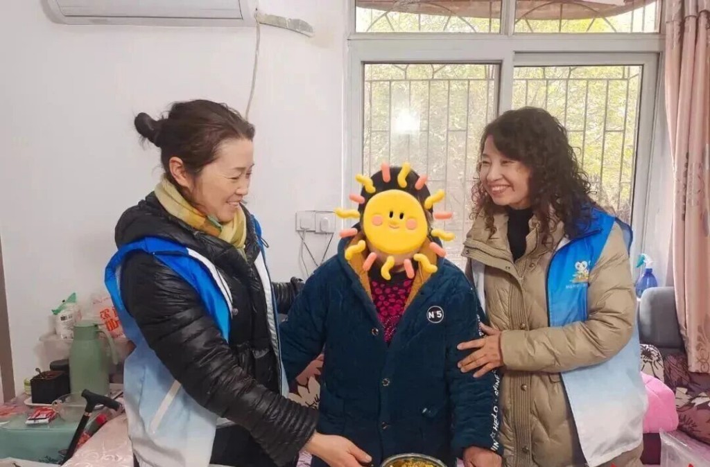 大岭社区这位粉店老板娘，又一次登上了省报！