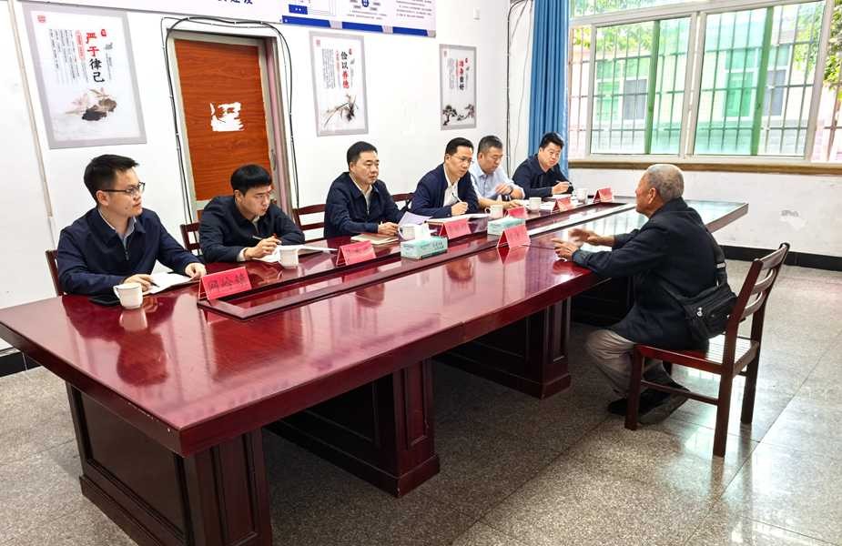 下沉接访听民声 直面诉求解民忧 李鹏程深入网岭镇面对面倾听群众心声