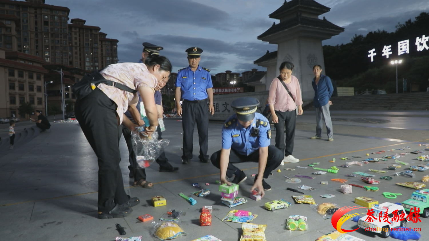 【爱茶陵•幸福家】县城管局:“微治理”下足“绣花功” 城市面貌焕新颜