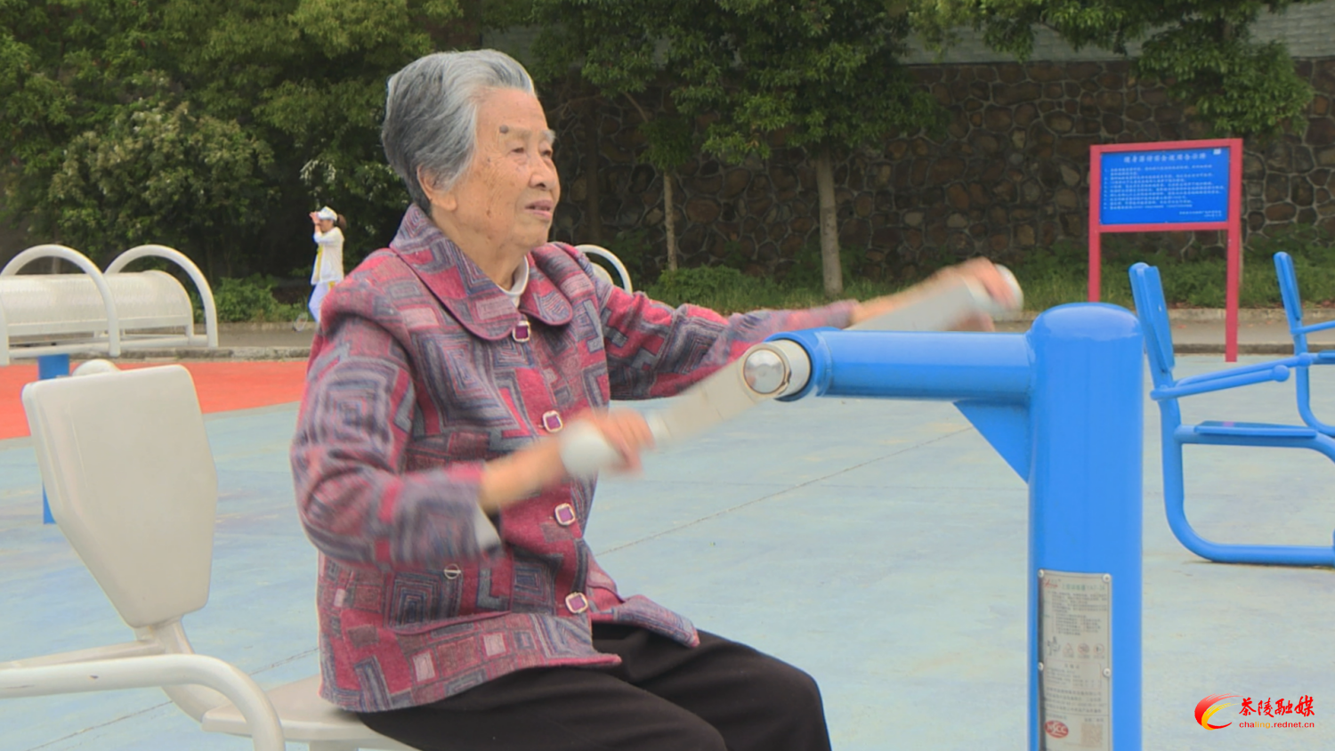 【阅卷•民生可感】织密老年健康“服务网” 托起幸福“夕阳红”