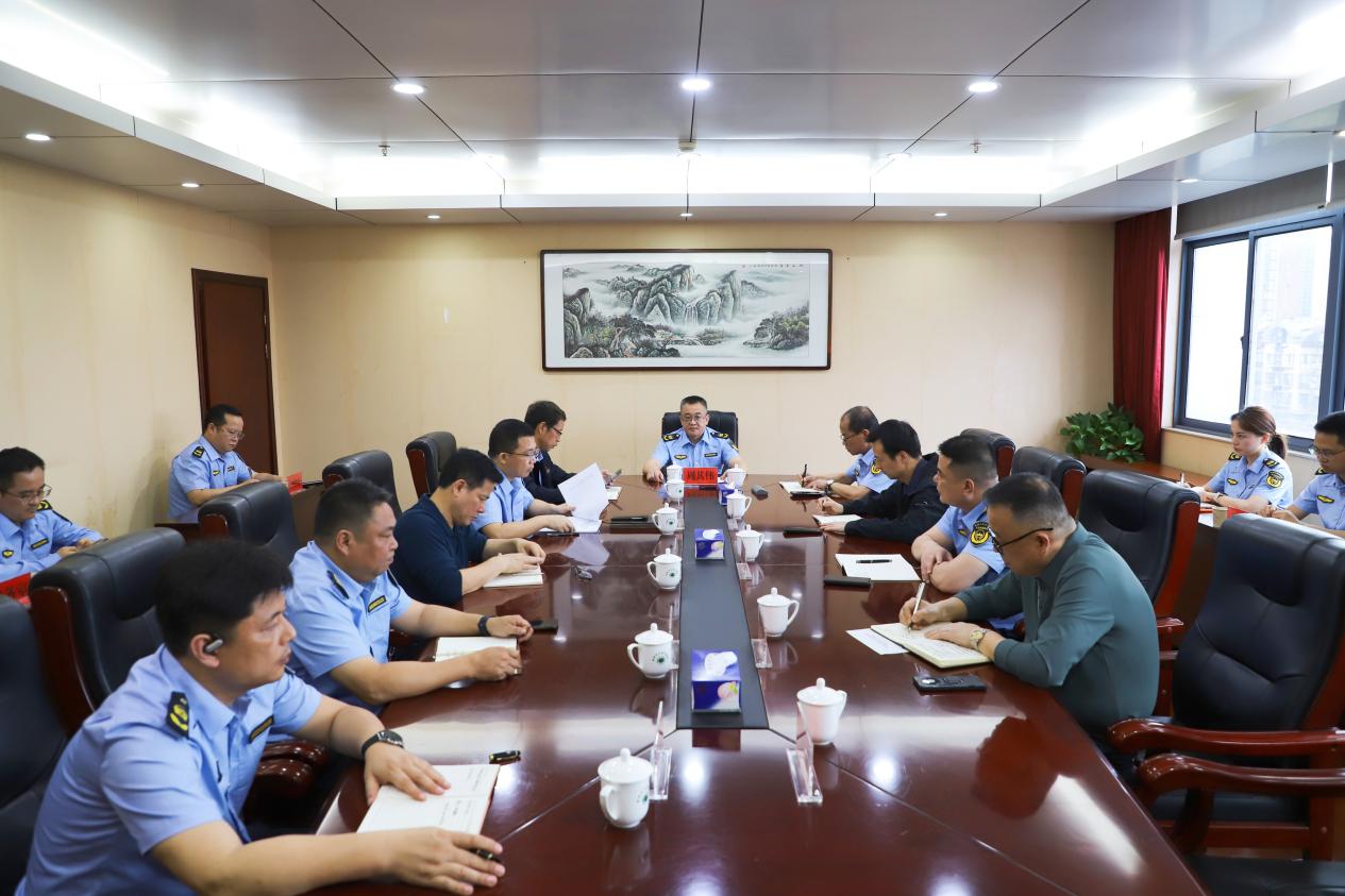 市生态环境局召开第六次理论学习中心组学习