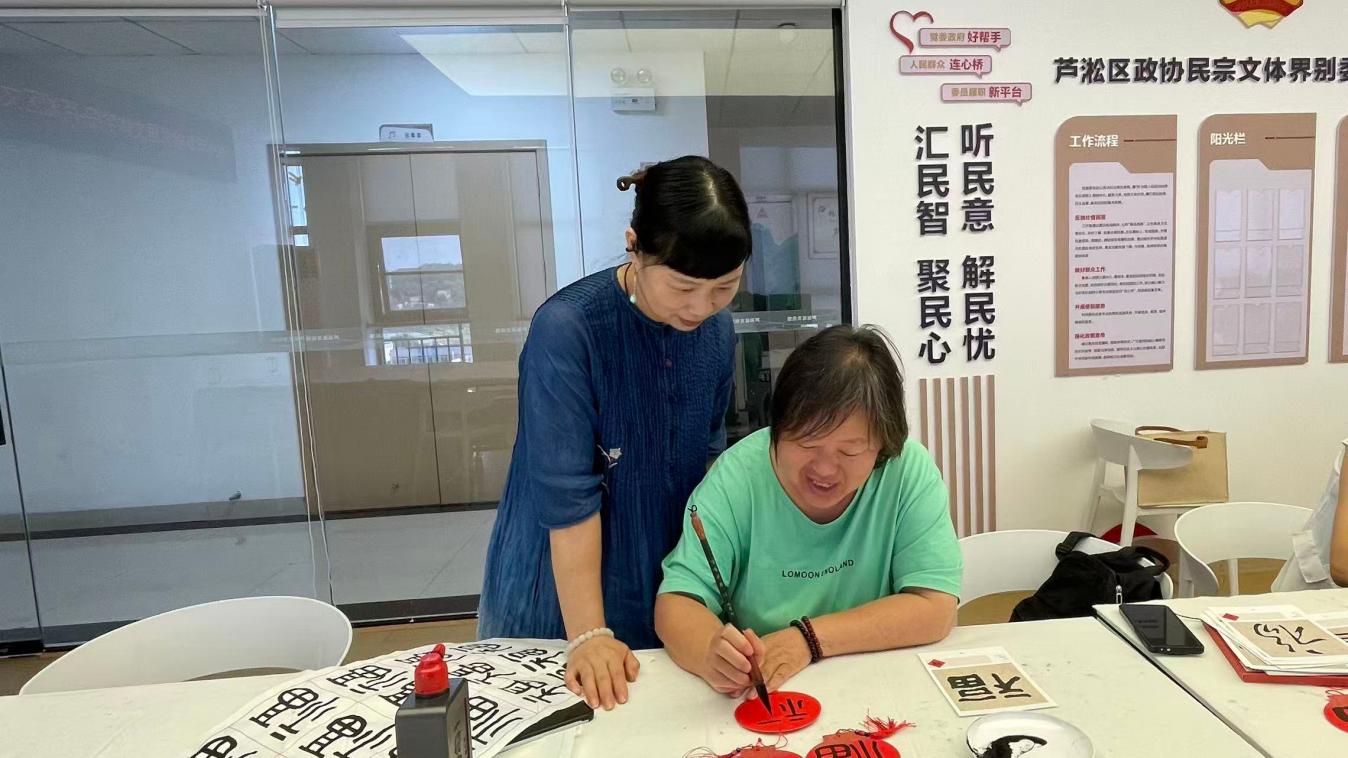 墨香润民心 笔墨传福韵——芦淞区文化馆2026年春季隶书书法公益培训圆满结课