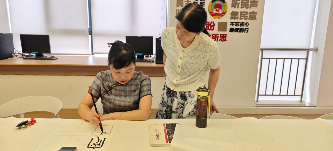墨香润民心 笔墨传福韵——芦淞区文化馆2026年春季隶书书法公益培训圆满结课