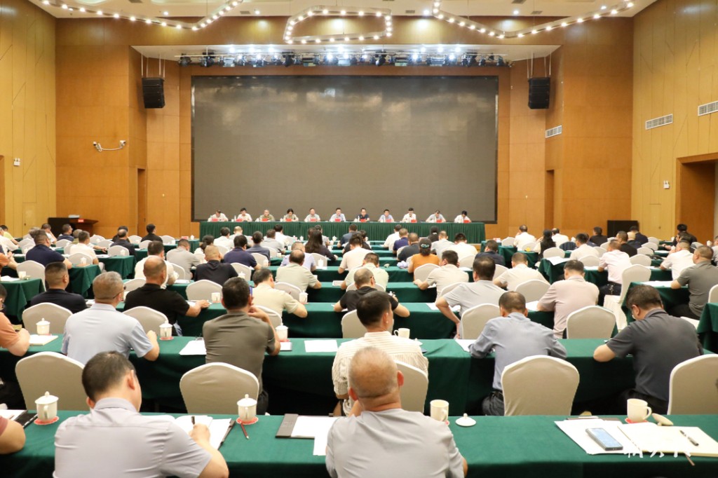 全县树立和践行正确政绩观学习教育警示教育会召开