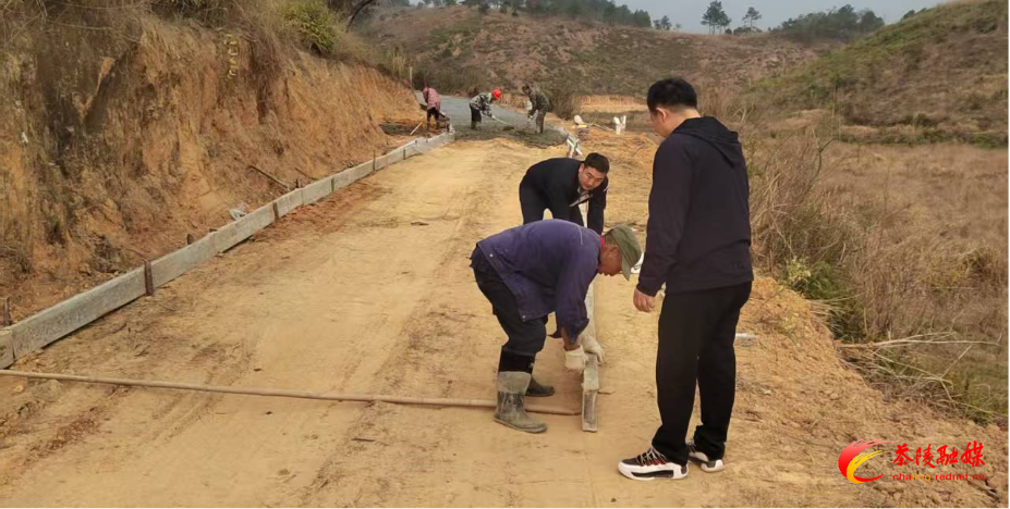 舲舫乡：修路惠民暖民心 铺就乡村振兴“快车道”